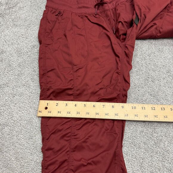The North Face Aphrodite 2.0 Capri Pants Womens Medium Red Ruched Outdoor Hiking - Picture 13 of 15